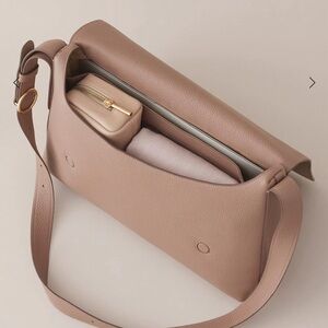 Cuyana Messenger Bag NWOT